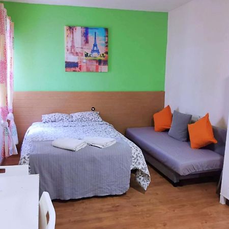 Netherlands Apartments マドリード エクステリア 写真