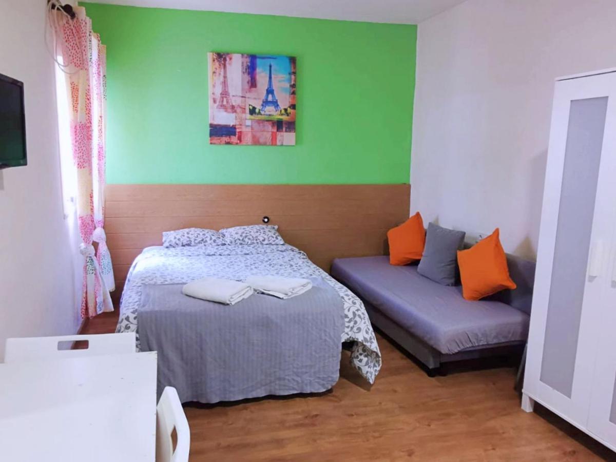 Netherlands Apartments マドリード エクステリア 写真